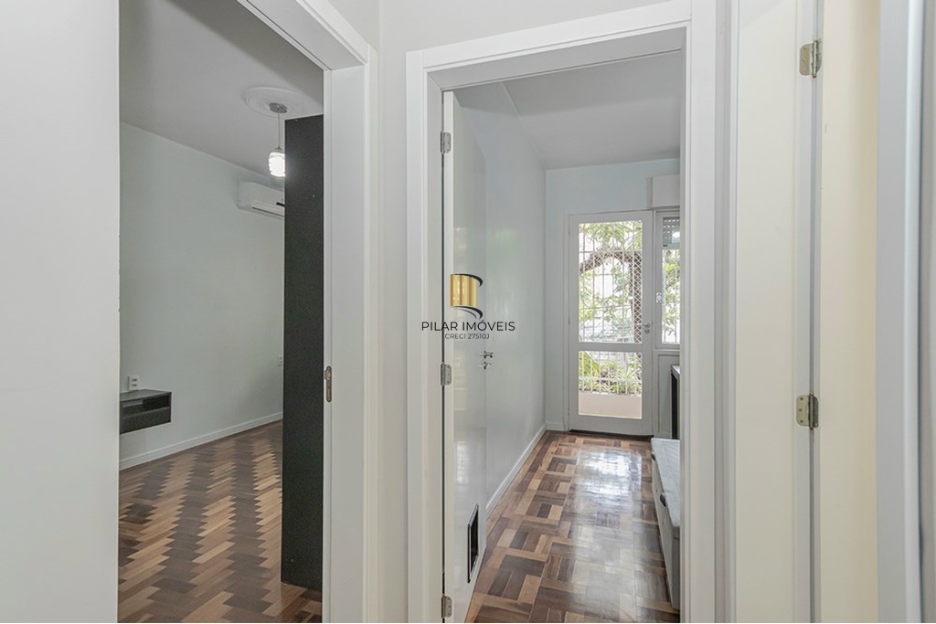 Apartamento 2 dormitórios no bairro Bom Fim