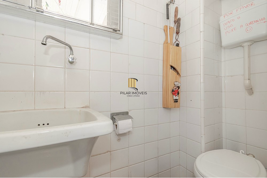 Apartamento 4 dormitórios no bairro Menino Deus