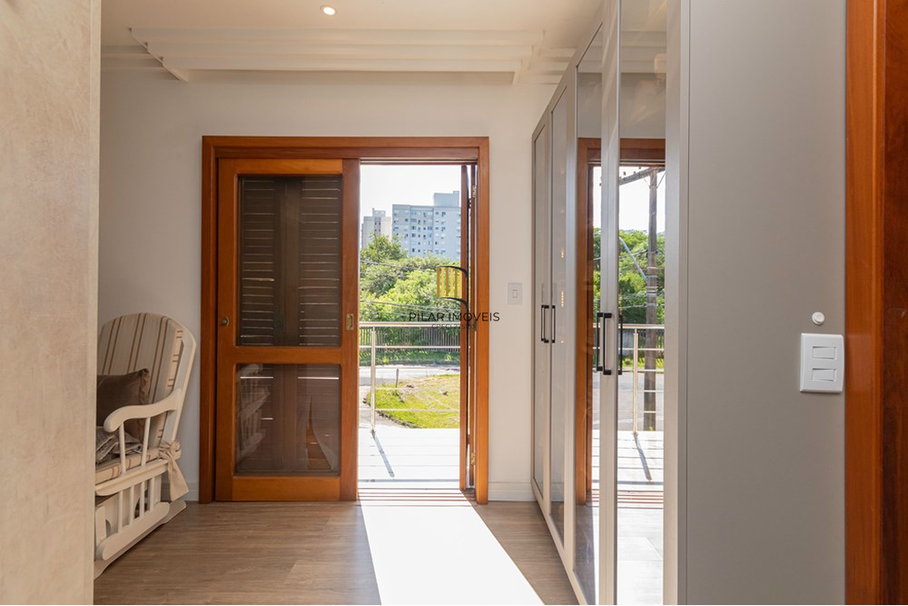 Casa de Condomínio 3 dormitórios no bairro Passo das Pedras