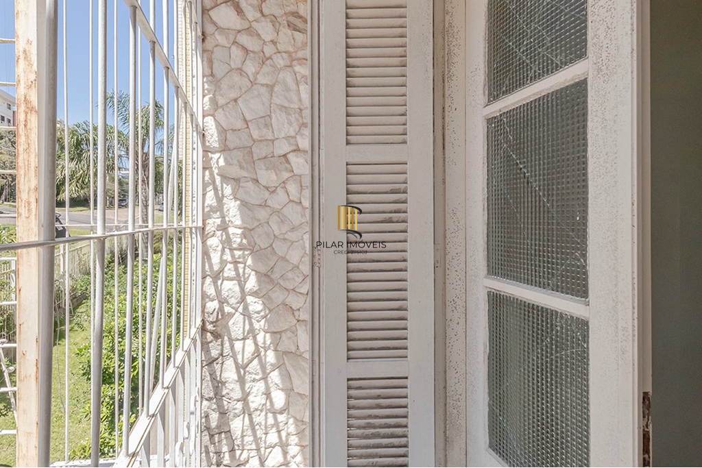 Casa 3 dormitórios no bairro Menino Deus