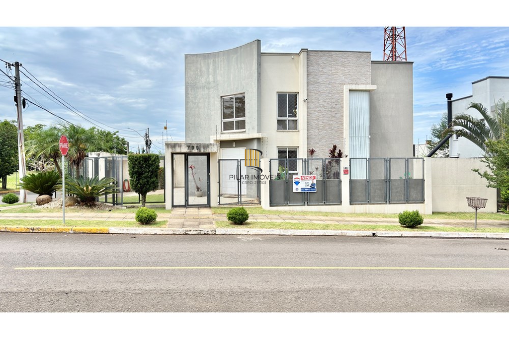 Casa 3 dormitórios no bairro Moinhos de Vento