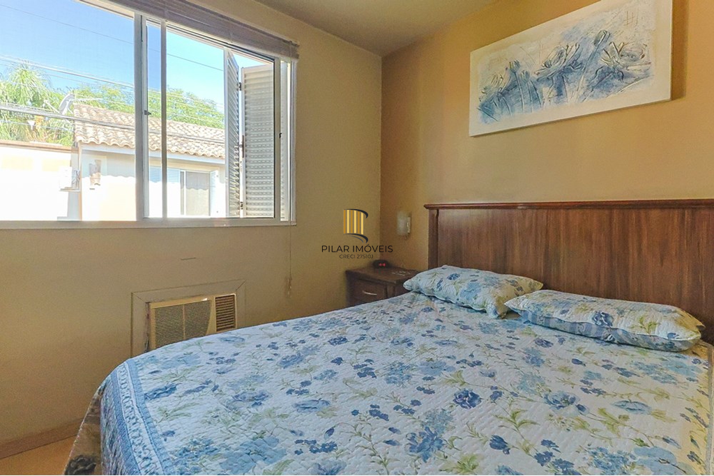 Casa de Condomínio 4 dormitórios no bairro Jardim Itu Sabará