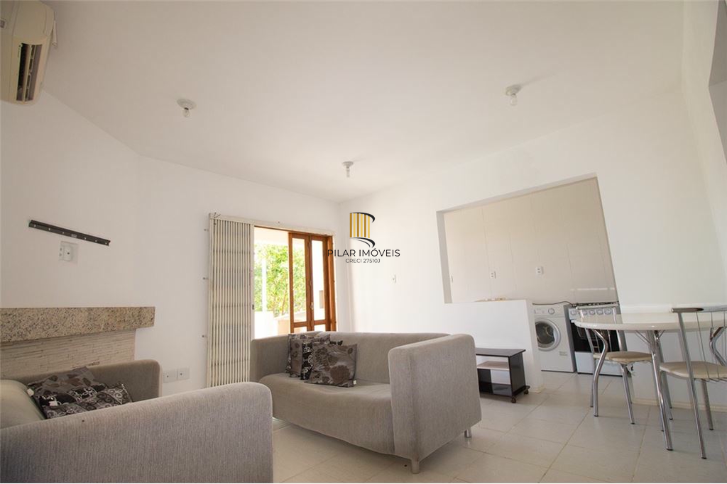 Casa de Condomínio 2 dormitórios no bairro Agronomia