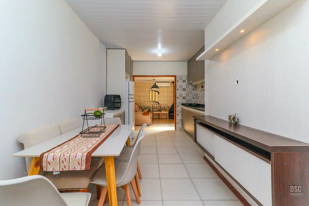 Casa 2 dormitórios no bairro Restinga