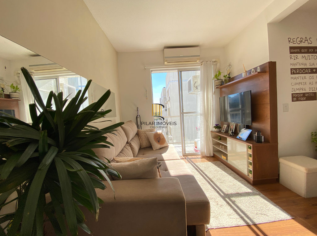 Apartamento 2 dormitórios no bairro Vila Nova