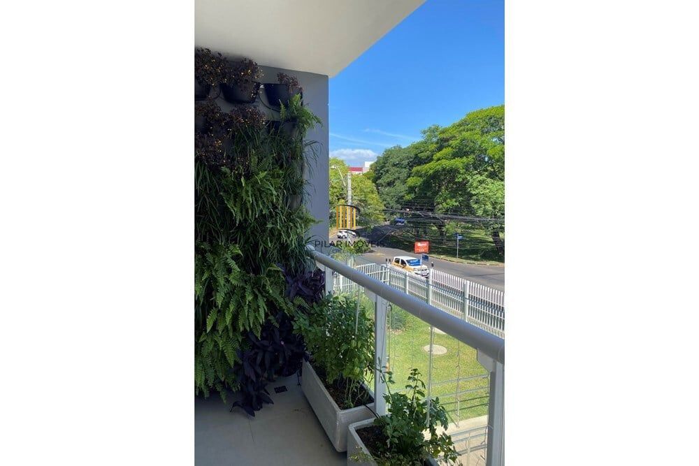 Apartamento 2 dormitórios no bairro Vila Ipiranga