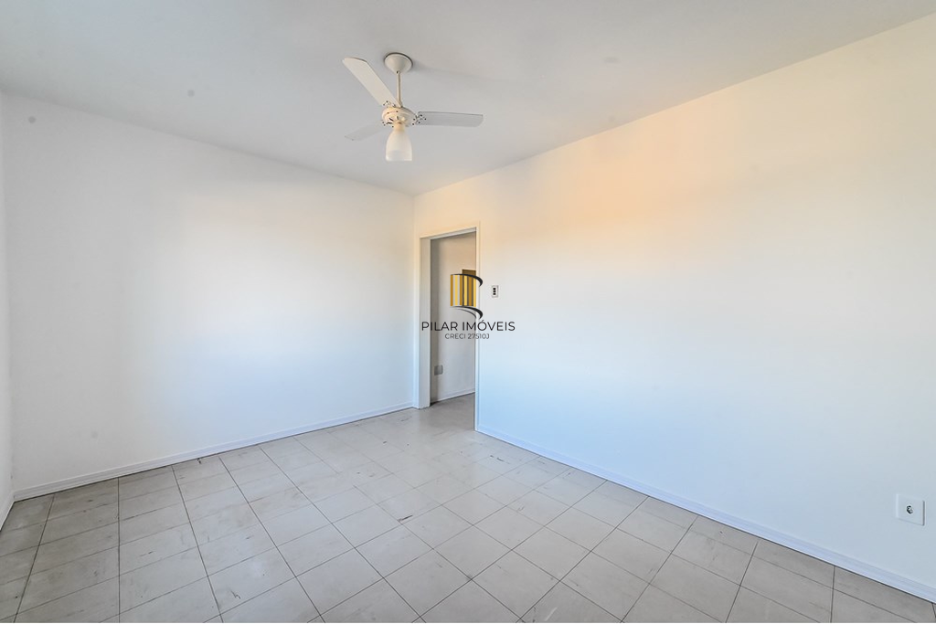 Apartamento 4 dormitórios no bairro Cristal