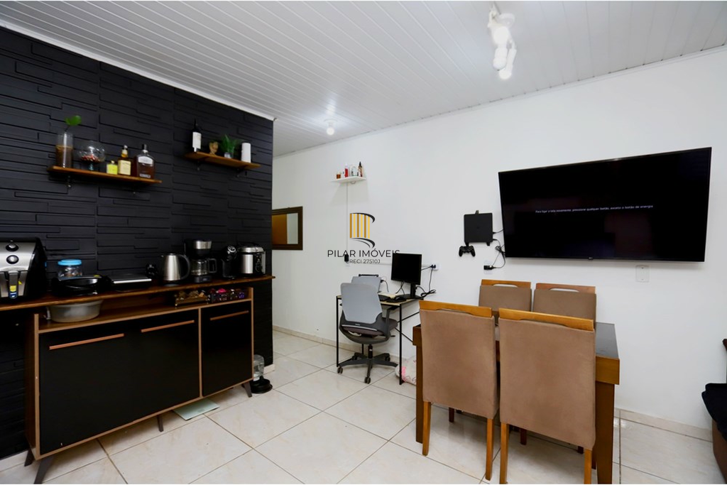 Casa 2 dormitórios no bairro Formoza
