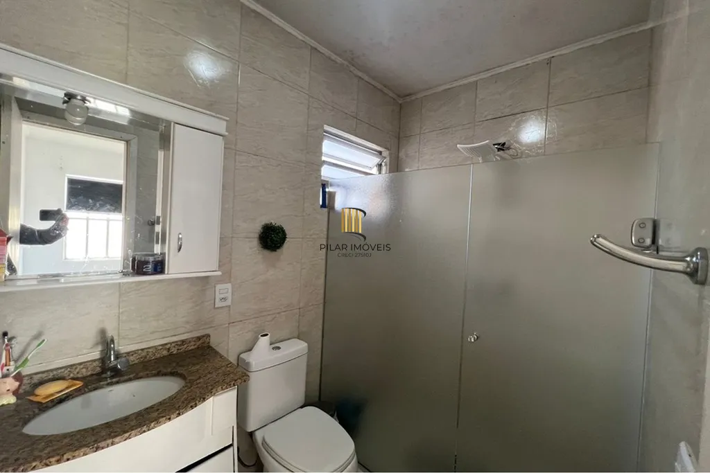Casa 4 dormitórios no bairro Petrópolis