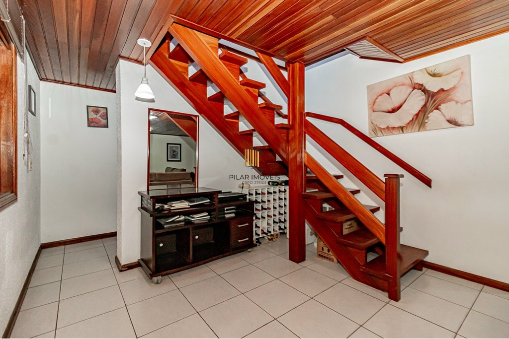 Casa 4 dormitórios no bairro Jardim Itu Sabará