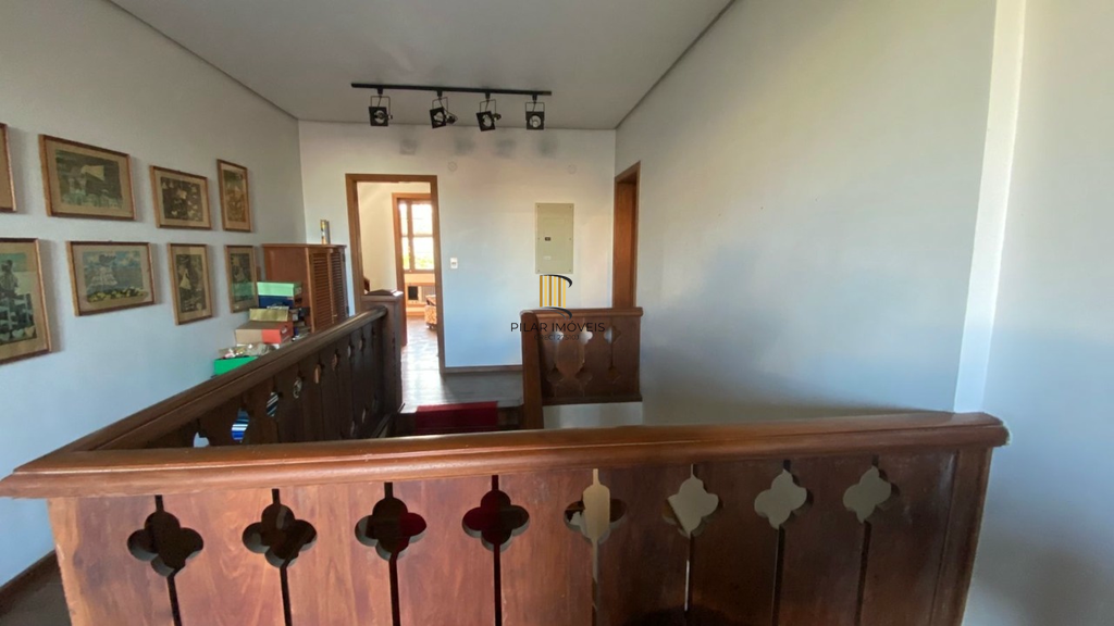 Casa 4 dormitórios no bairro Vila Assunção