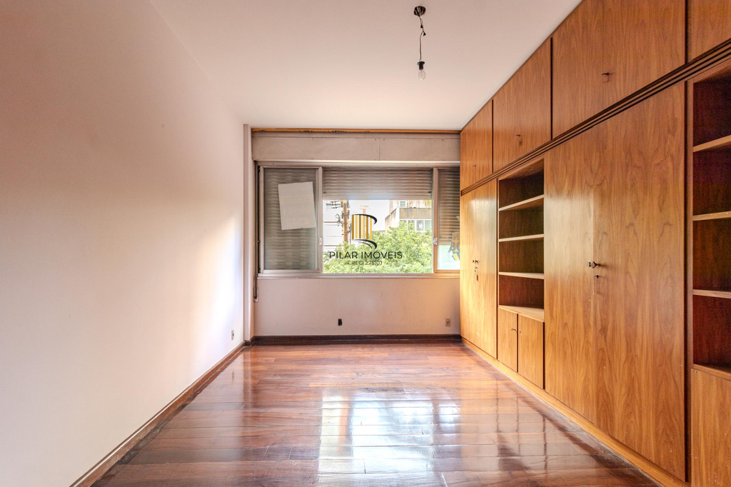 Apartamento 4 dormitórios no bairro Moinhos de Vento