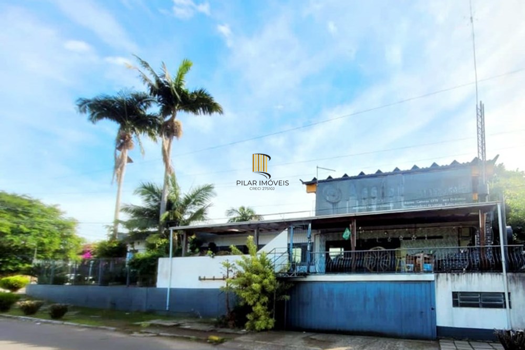 Casa 4 dormitórios no bairro Centro