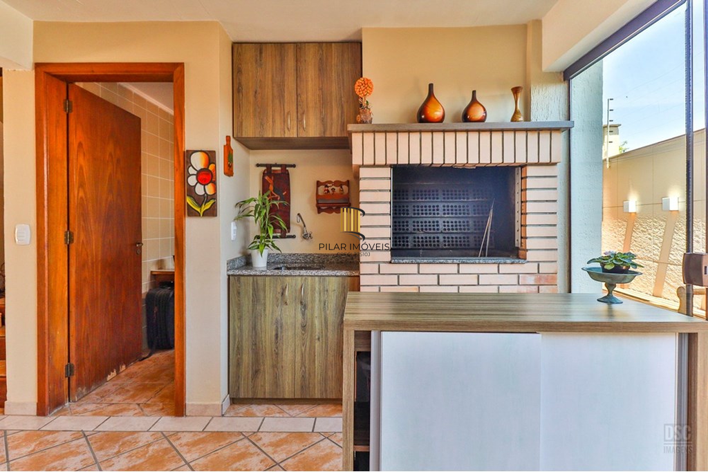 Casa de Condomínio 3 dormitórios no bairro Ipanema