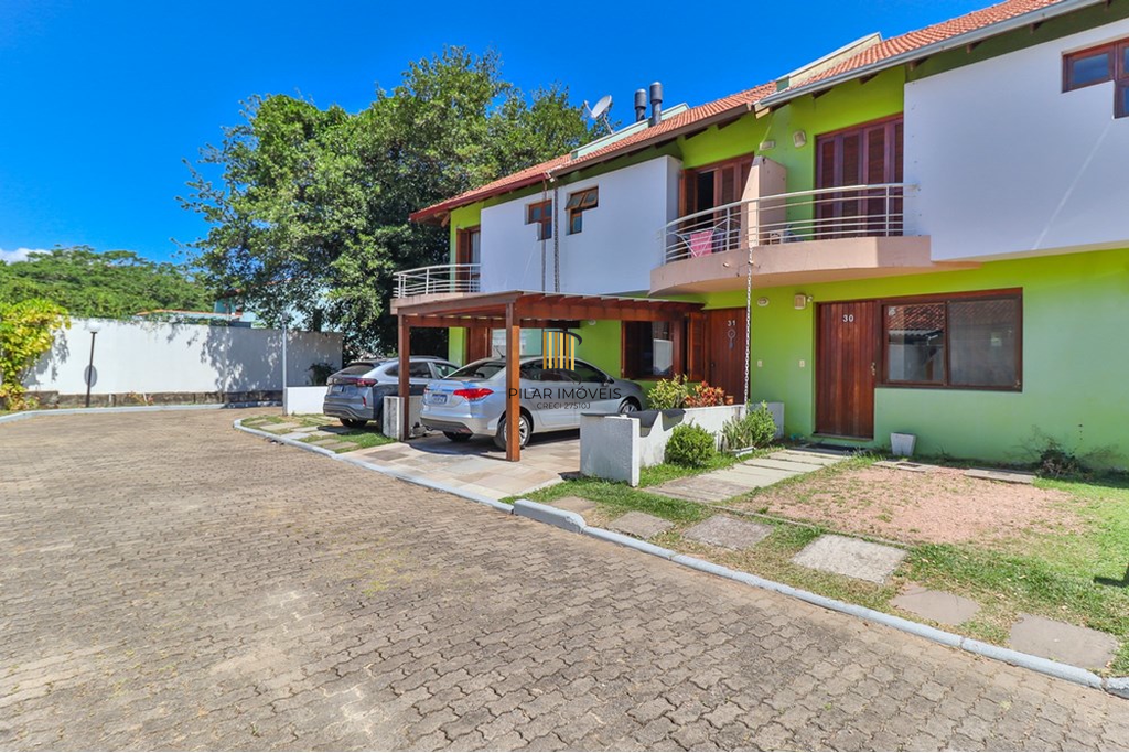 Casa de Condomínio 3 dormitórios no bairro Serraria