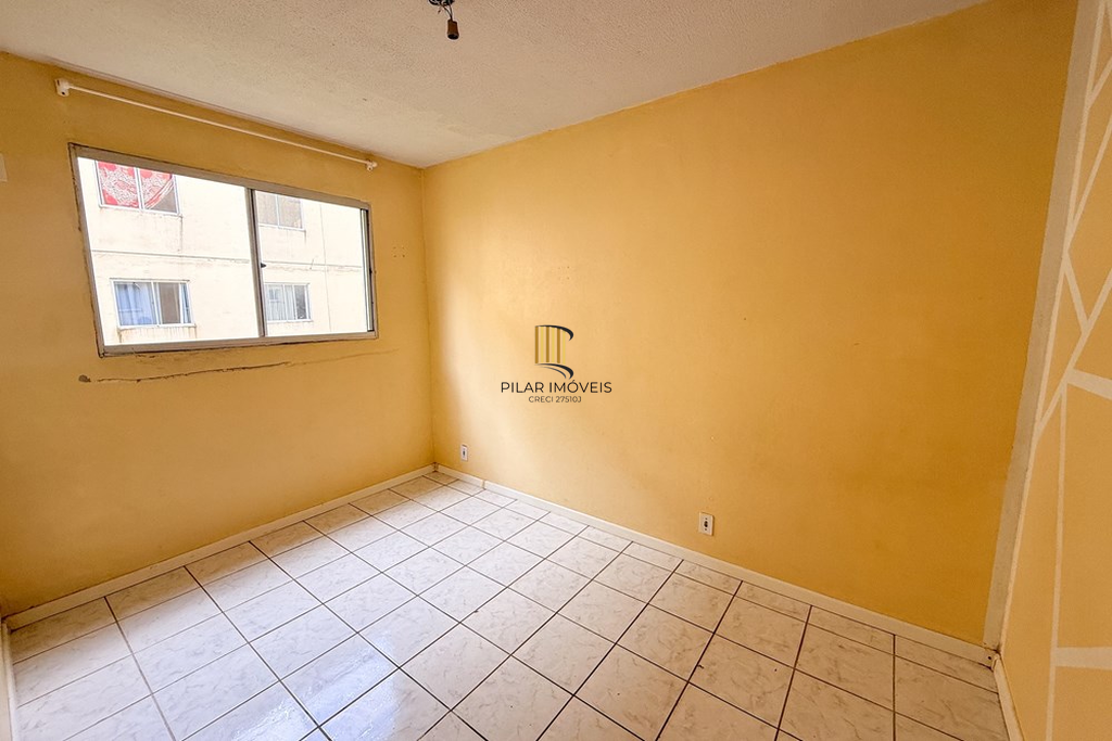 Apartamento 2 dormitórios no bairro Guajuviras