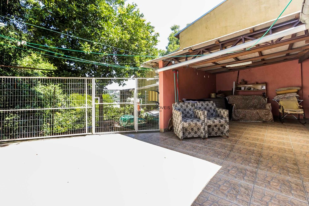 Casa de Condomínio 3 dormitórios no bairro Santa Tereza