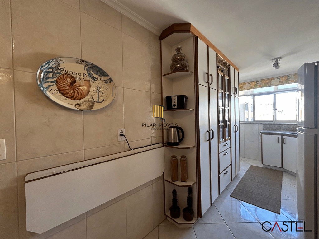 Apartamento 3 dormitórios no bairro Menino Deus