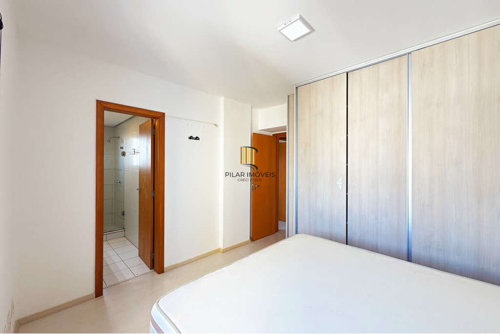 Apartamento 3 dormitórios no bairro Menino Deus