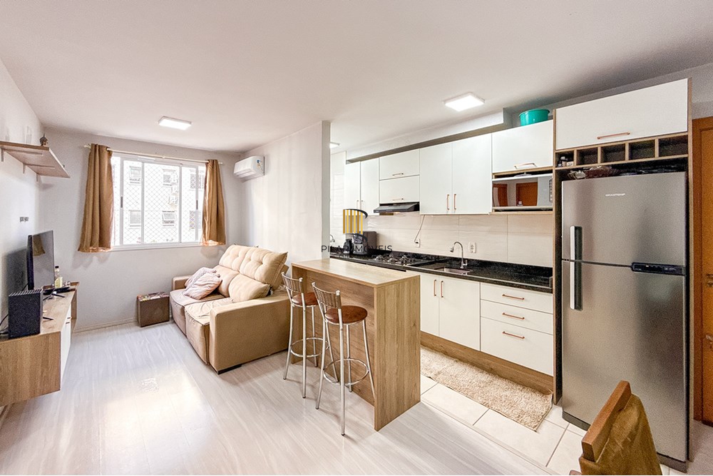 Apartamento 2 dormitórios no bairro Olaria