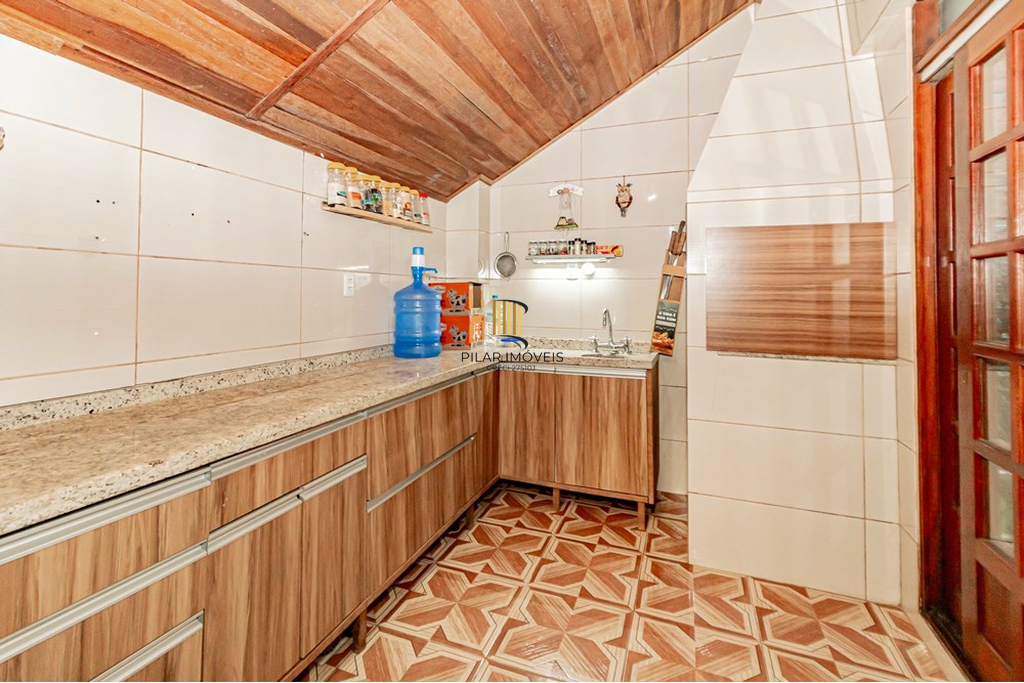 Casa de Condomínio 3 dormitórios no bairro Glória