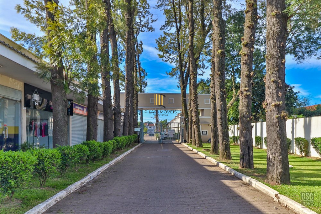 Casa de Condomínio 3 dormitórios no bairro Hípica