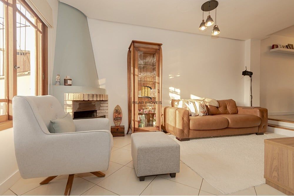 Casa 3 dormitórios no bairro Espírito Santo