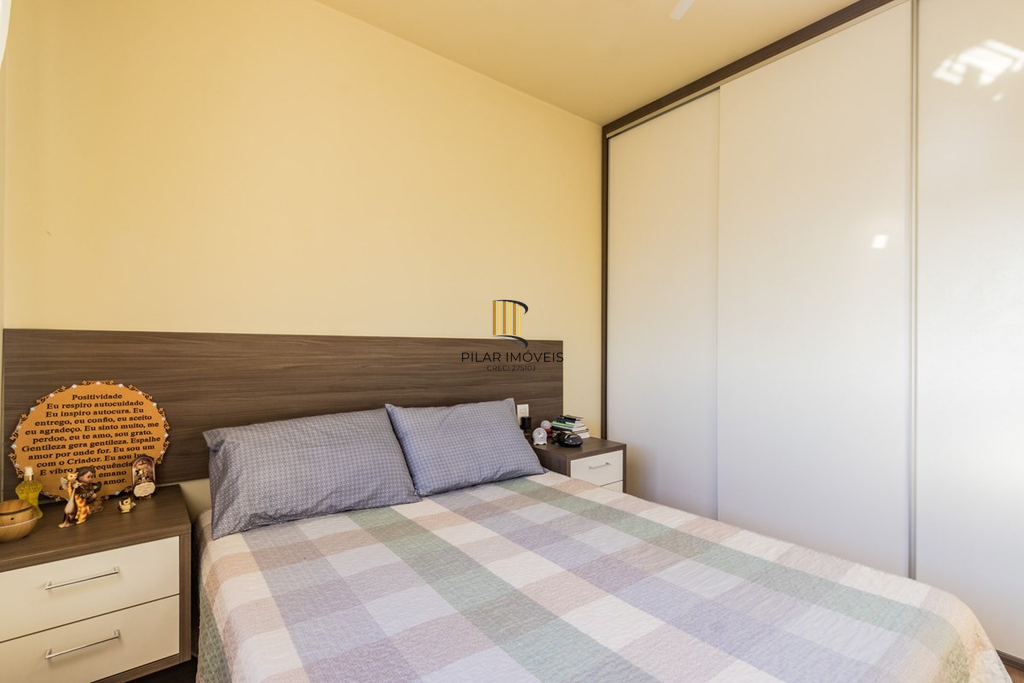 Apartamento 2 dormitórios no bairro Vila Jardim