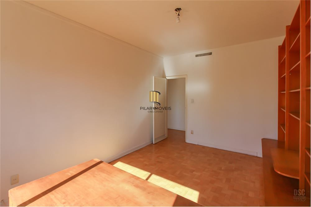 Apartamento 4 dormitórios no bairro Centro Histórico