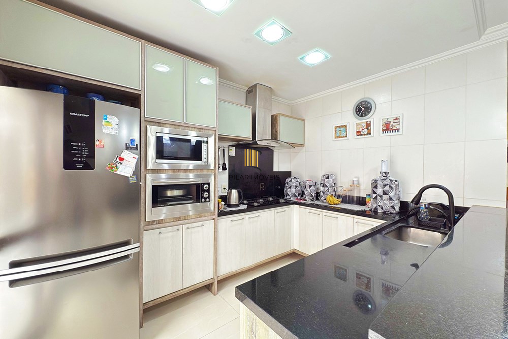 Casa de Condomínio 3 dormitórios no bairro Hípica