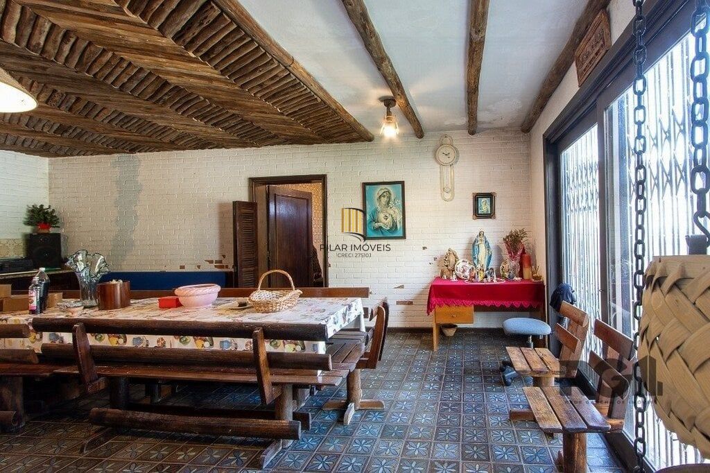 Casa 3 dormitórios no bairro Santa Tereza