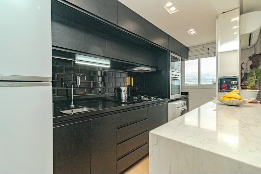 Apartamento 3 dormitórios no bairro Passo da Areia