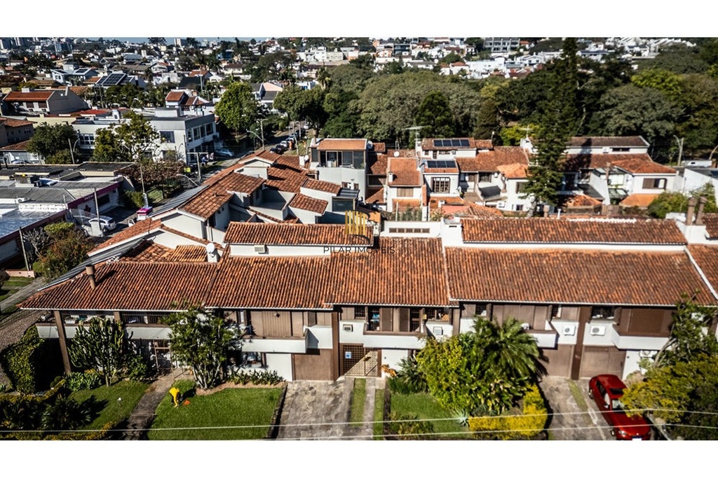 Casa de Condomínio 4 dormitórios no bairro Três Figueiras