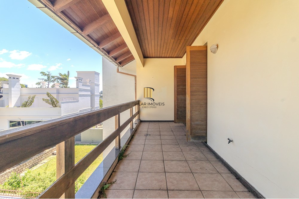 Casa 3 dormitórios no bairro Chácara das Pedras