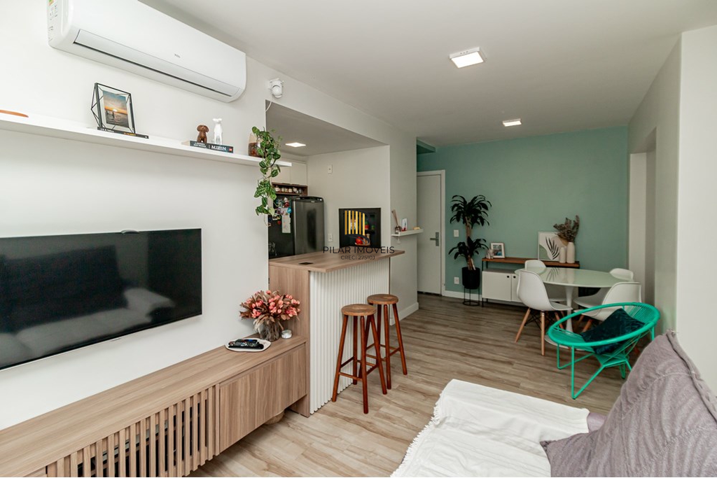 Apartamento 2 dormitórios no bairro São Sebastião