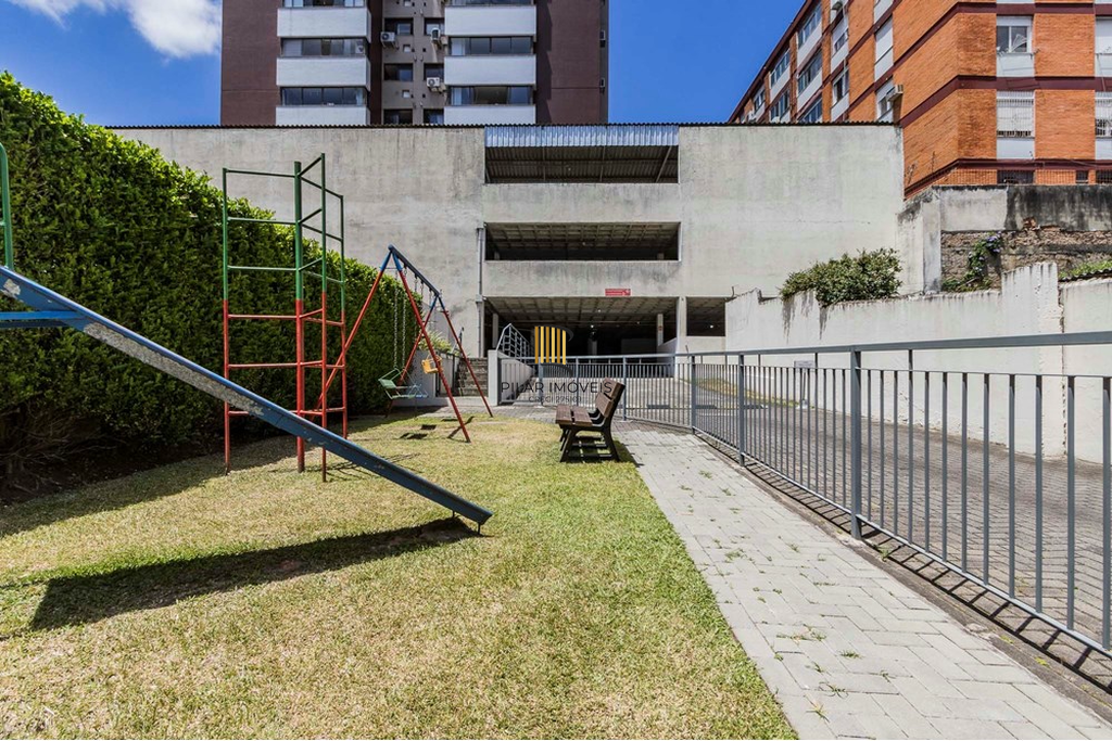 Apartamento 2 dormitórios no bairro Chácara das Pedras