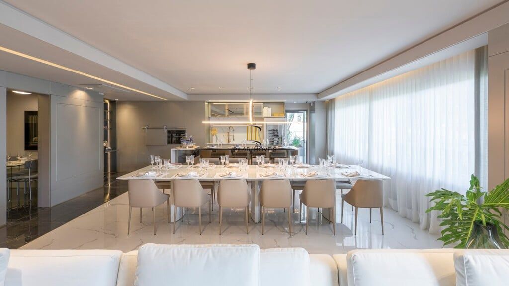 Apartamento Garden 4 dormitórios no bairro Jardim Europa