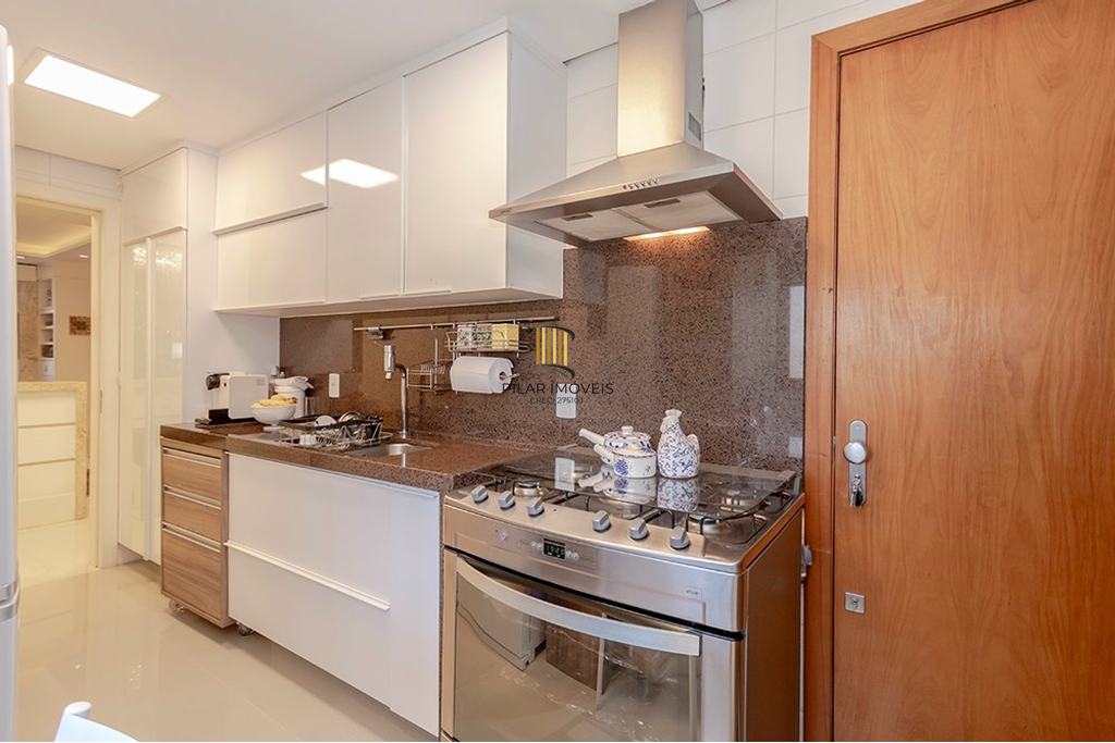 Apartamento 3 dormitórios no bairro Petrópolis