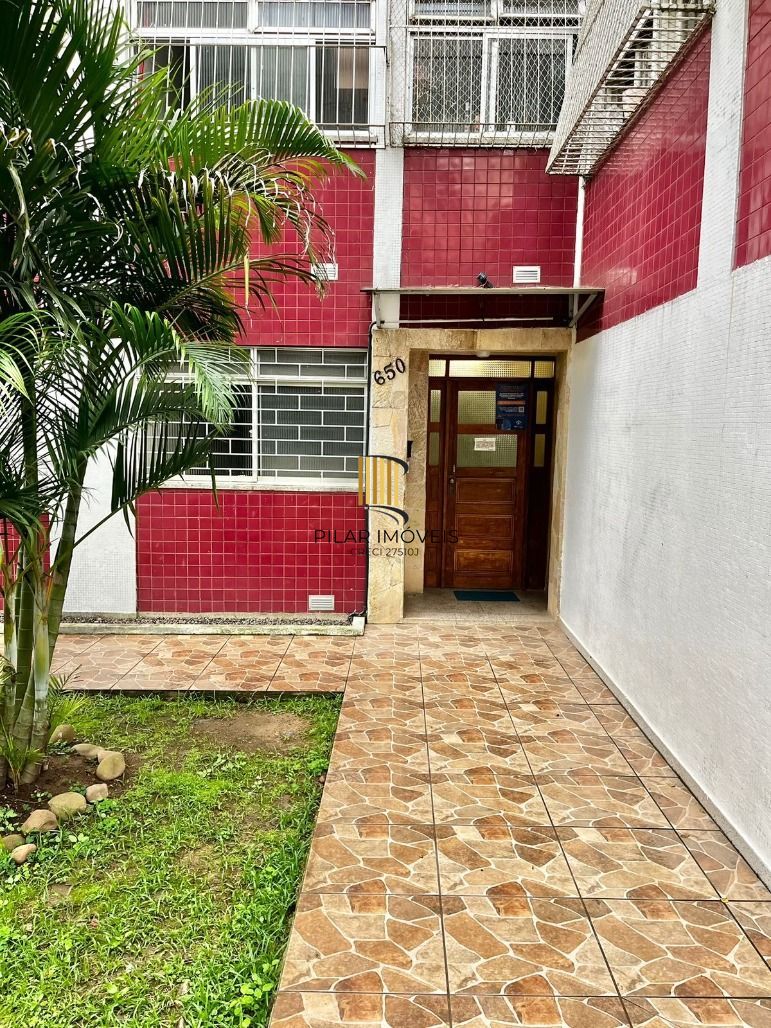 Kitnet 1 dormitório no bairro Passo da Areia