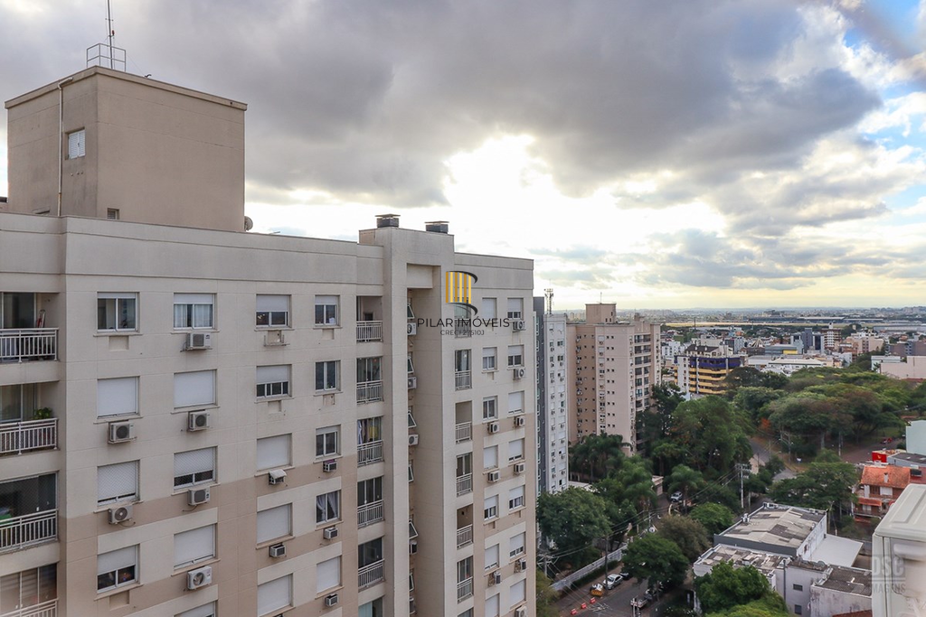 Apartamento 2 dormitórios no bairro Passo da Areia