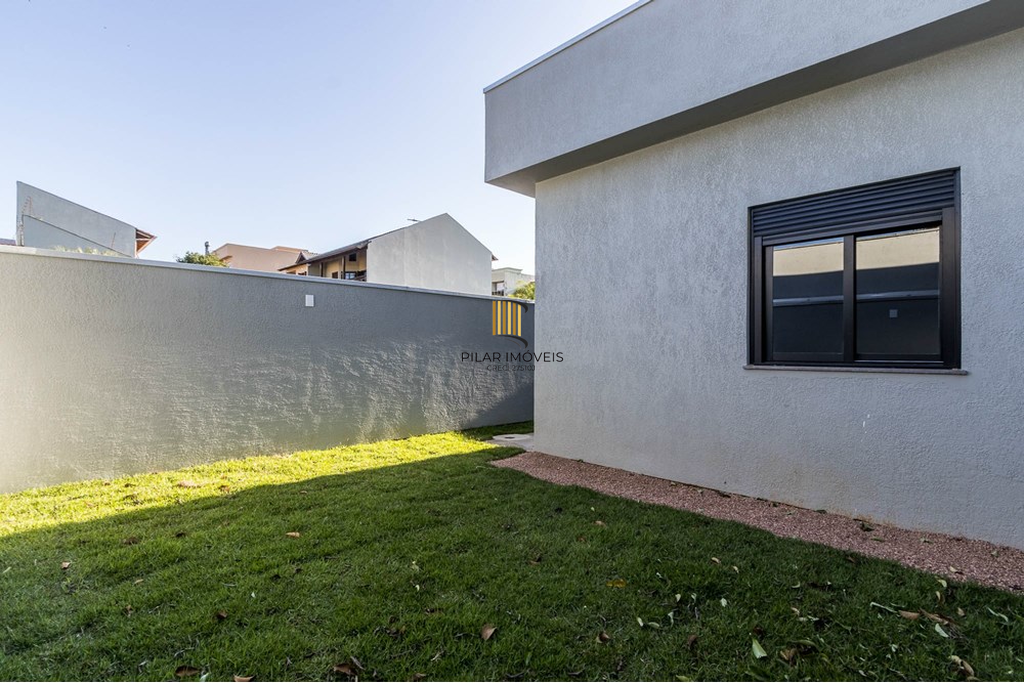 Casa 3 dormitórios no bairro Morro Santana