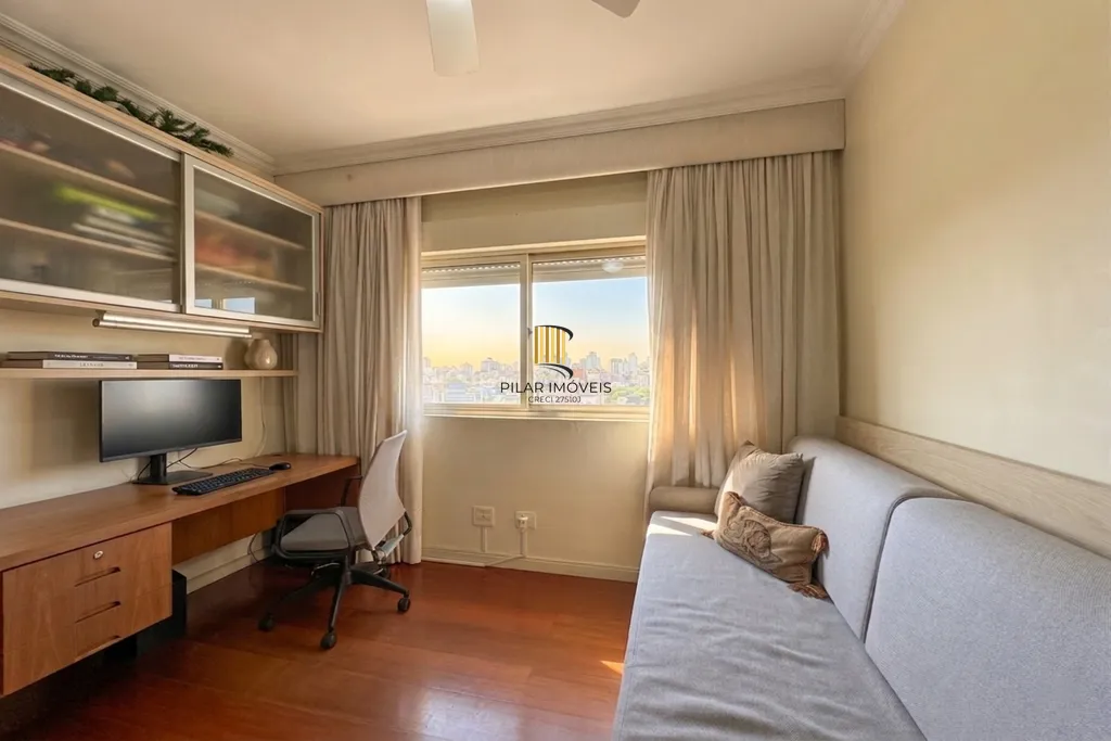Apartamento 3 dormitórios no bairro Mont Serrat