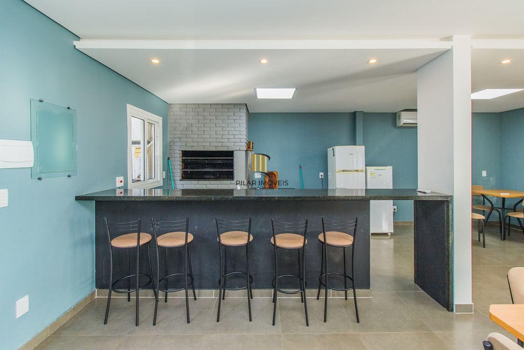 Casa 2 dormitórios no bairro Fátima