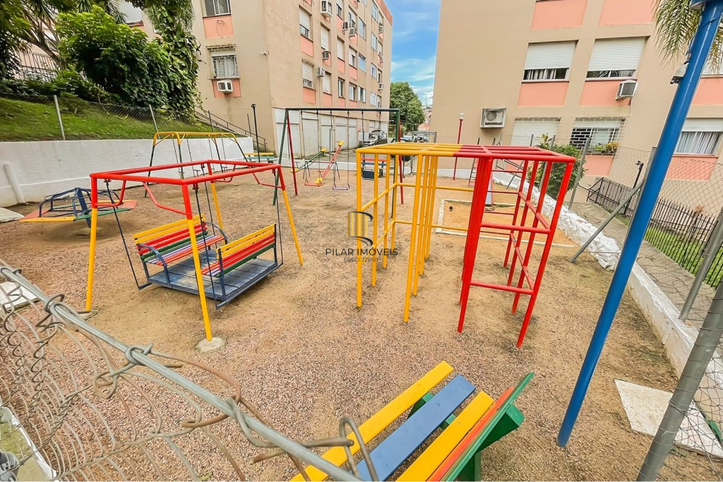Apartamento 2 dormitórios no bairro Cristal
