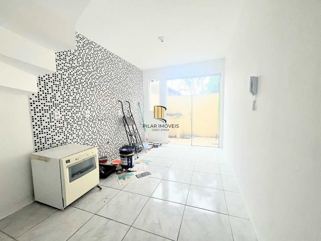 Casa 2 dormitórios no bairro Ipanema