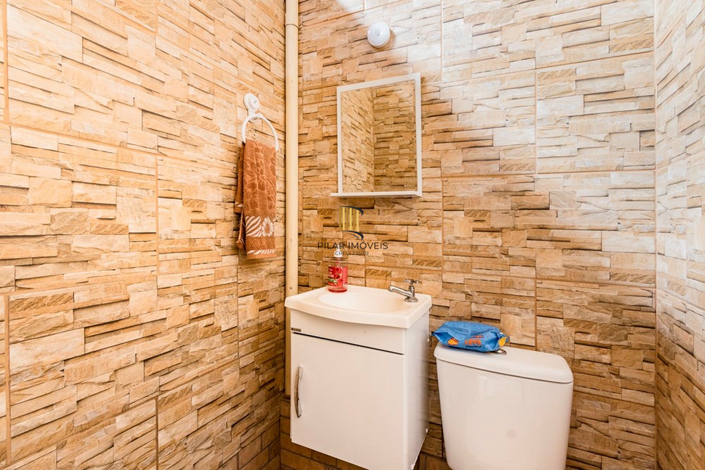 Casa 3 dormitórios no bairro Santa Maria Goretti