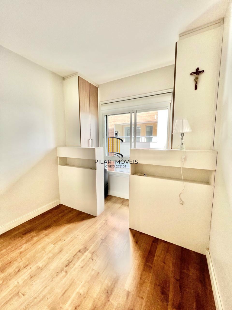 Apartamento 2 dormitórios no bairro Centro