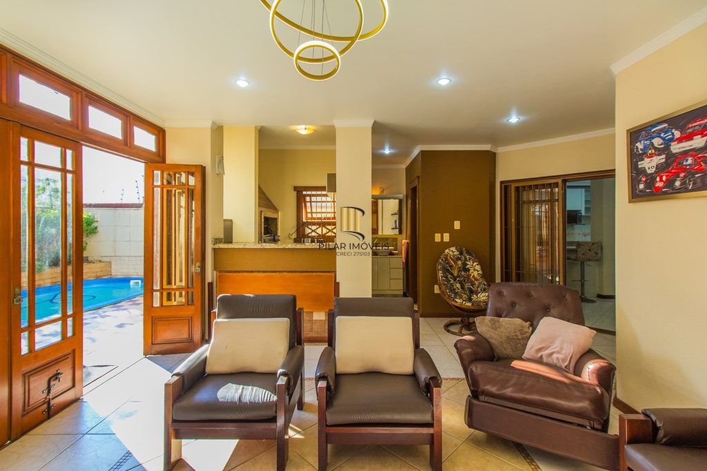 Casa 4 dormitórios no bairro Estância Velha