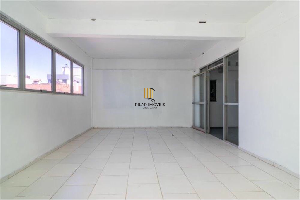 Prédio Residencial no bairro Partenon