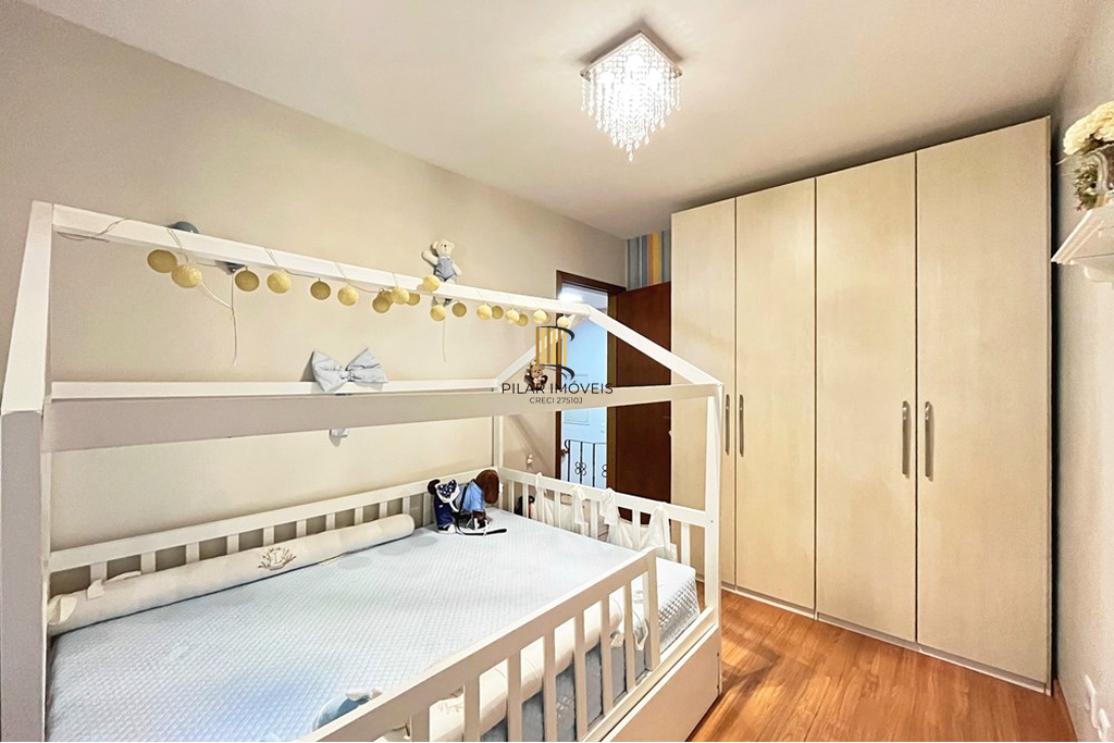 Casa de Condomínio 3 dormitórios no bairro Pedra Redonda